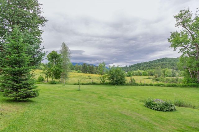 977 Lower Pleasant Valley Road, Cambridge, VT 05464