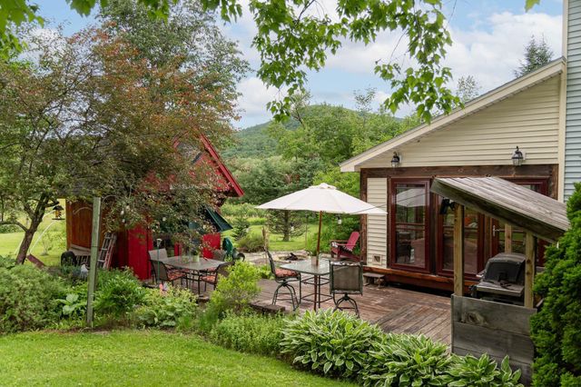 977 Lower Pleasant Valley Road, Cambridge, VT 05464