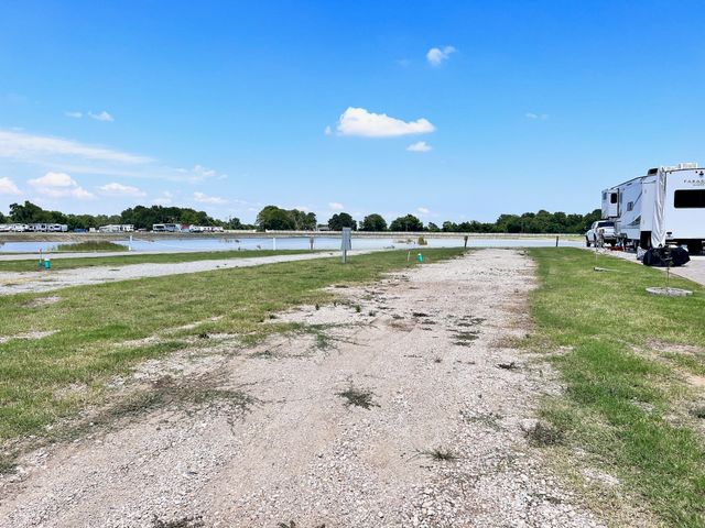Lot 196 Peninsula Road, Kerens, TX 75144