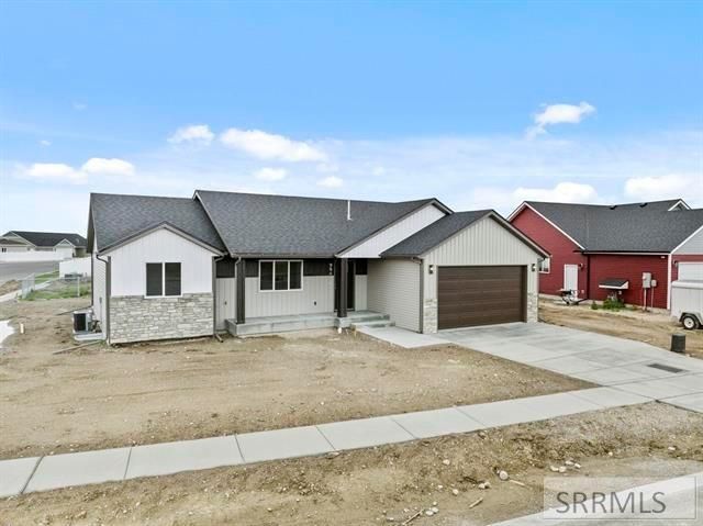 1160 Alpine Ave, Chubbuck, ID 83202