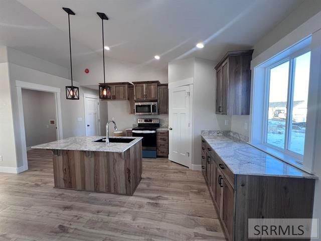 1160 Alpine Ave, Chubbuck, ID 83202