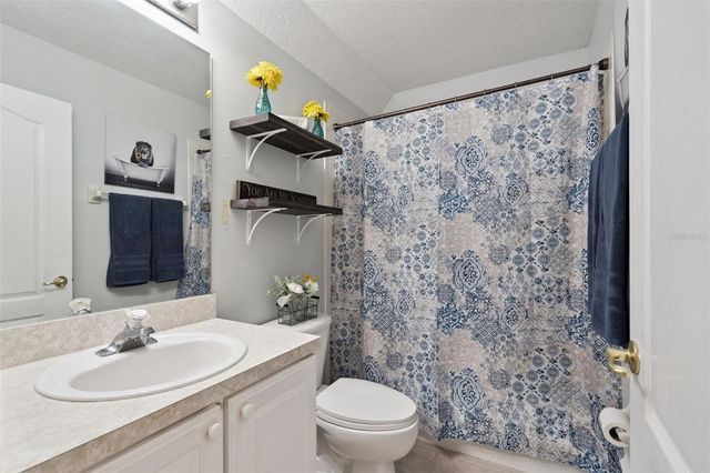8856 COURTYARD LANE, Groveland, FL 34736