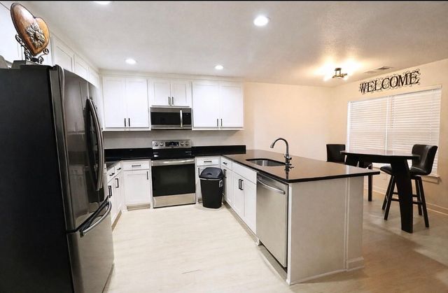 309 Thomas Street, Terrell, TX 75160