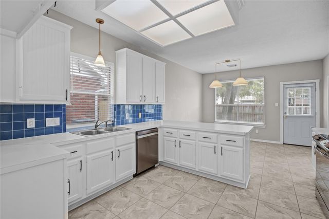 18719 Buffalo River Way, Houston, TX 77084