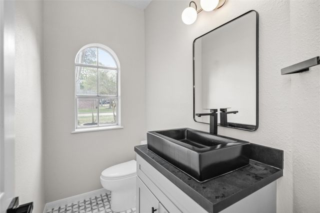 18719 Buffalo River Way, Houston, TX 77084