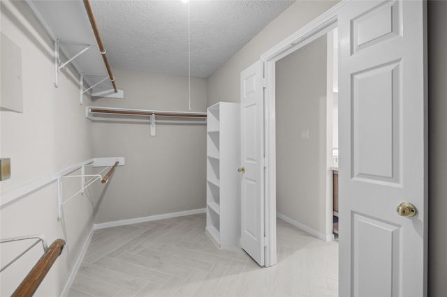 18719 Buffalo River Way, Houston, TX 77084