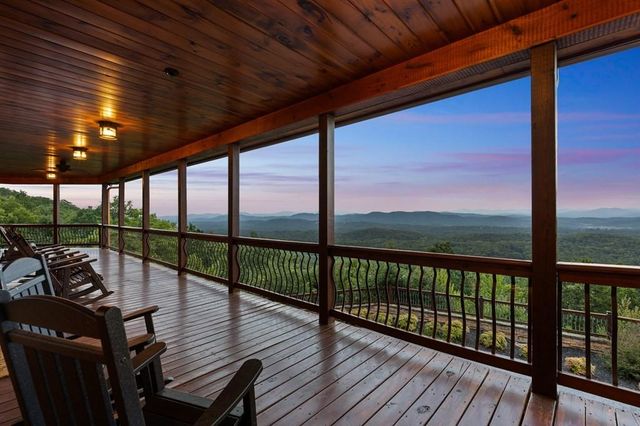 279 Rising Star Lane, Mineral Bluff, GA 30559