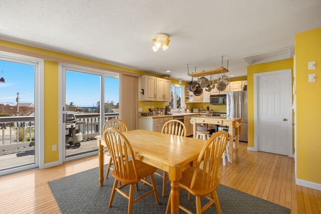 45 Almy Ave, Sandwich, MA 02563