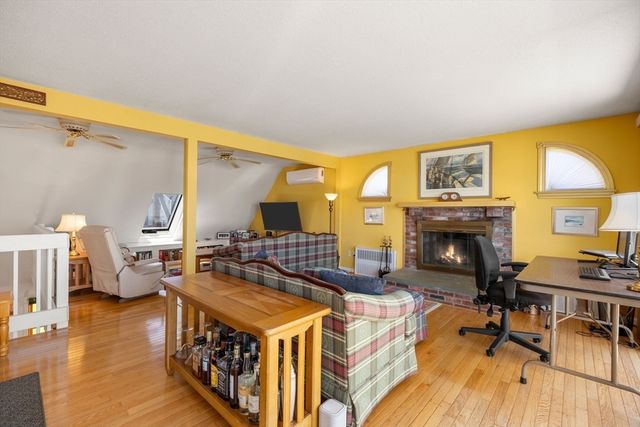 45 Almy Ave, Sandwich, MA 02563