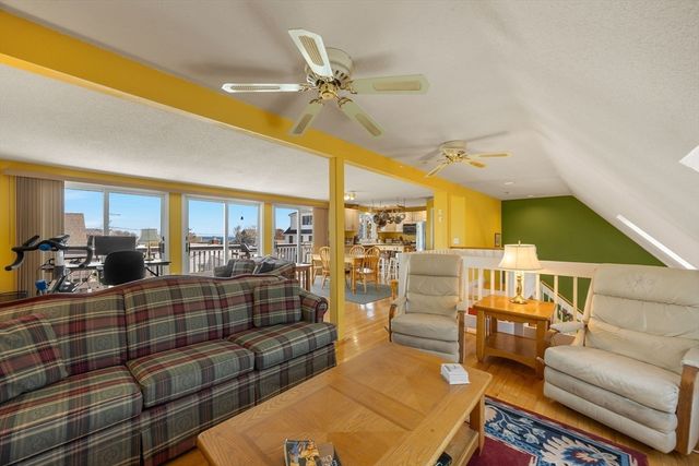 45 Almy Ave, Sandwich, MA 02563