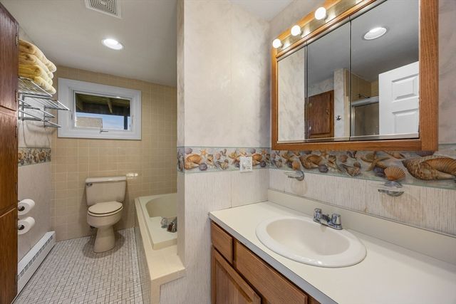 45 Almy Ave, Sandwich, MA 02563