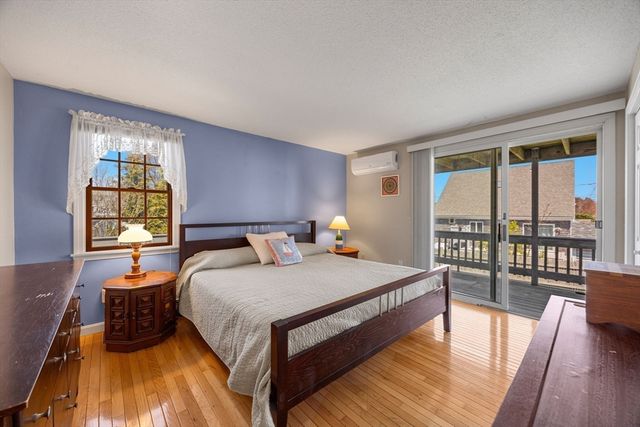 45 Almy Ave, Sandwich, MA 02563