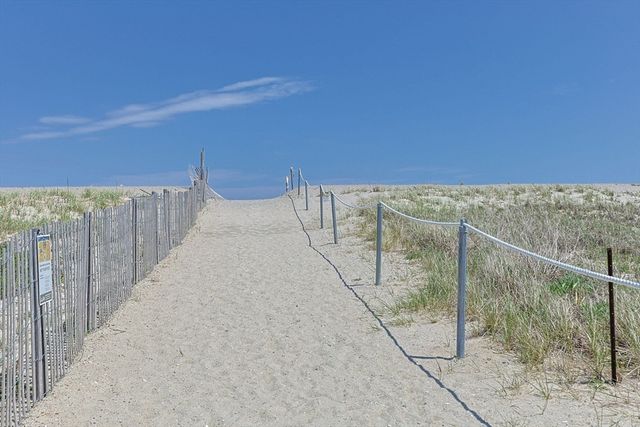 45 Almy Ave, Sandwich, MA 02563
