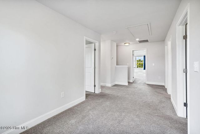 266 E Red Head Circle, Sneads Ferry, NC 28460