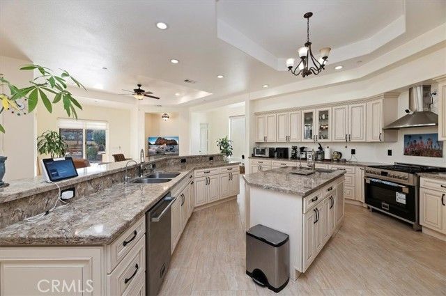 9830 Cleveland, Riverside, CA 92503