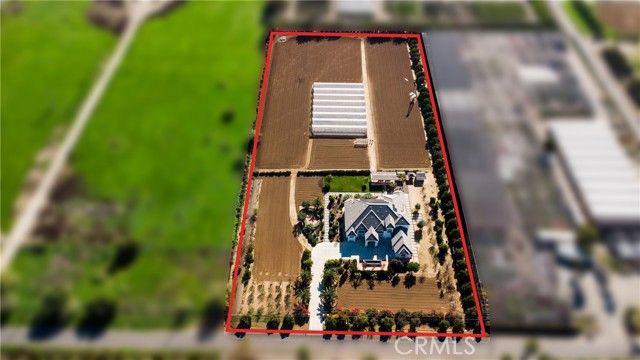 9830 Cleveland, Riverside, CA 92503