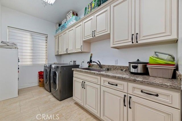 9830 Cleveland, Riverside, CA 92503