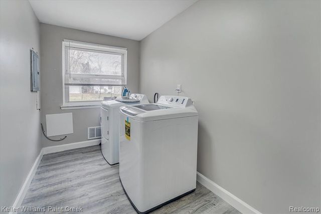 2148 Champagne Drive, Ann Arbor, MI 48108