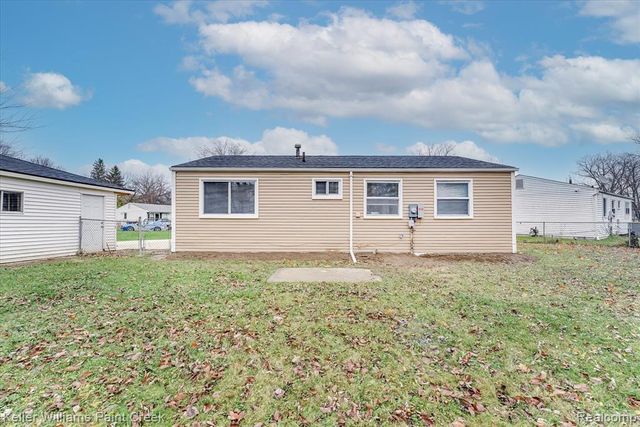 2148 Champagne Drive, Ann Arbor, MI 48108