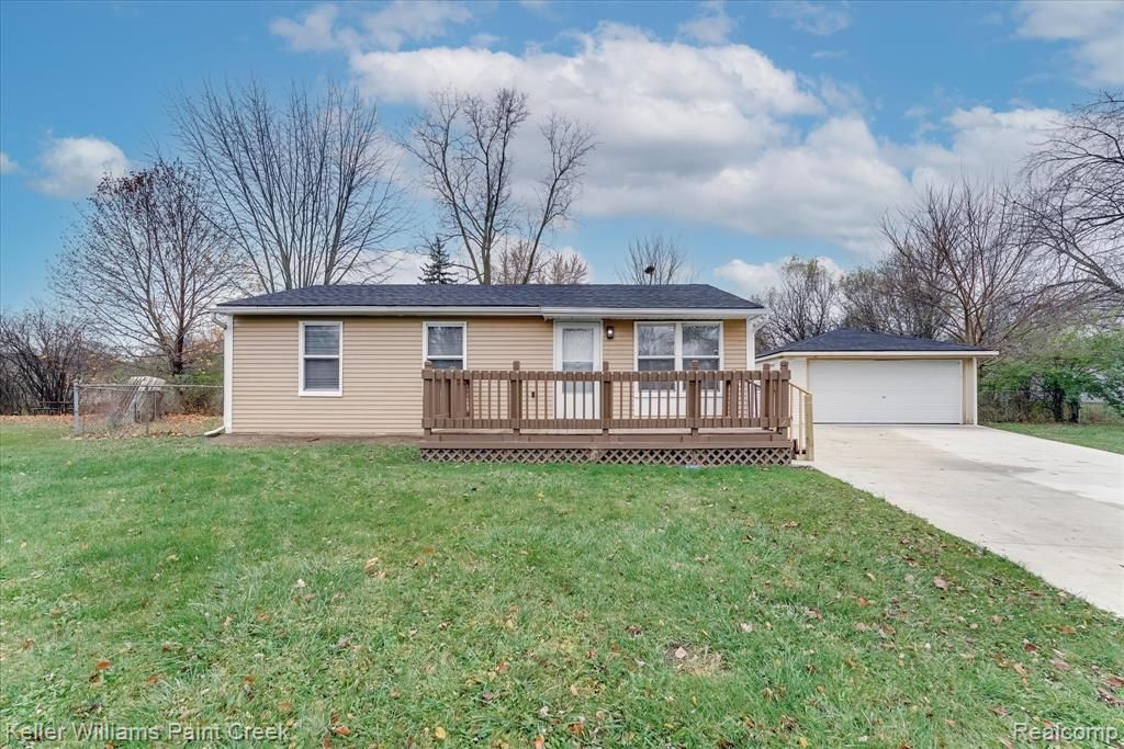 2148 Champagne Drive, Ann Arbor, MI 48108