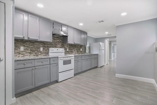 1906 MURDOCK BOULEVARD, Orlando, FL 32825