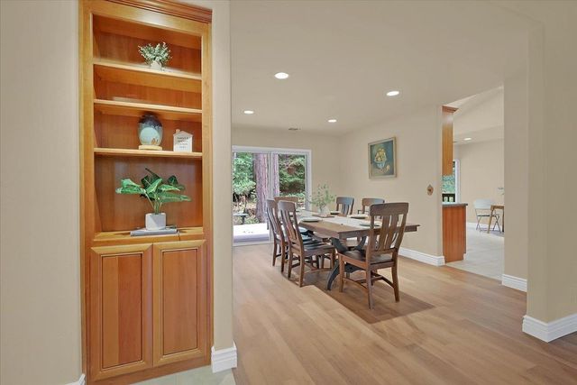 12593 Red Dog Rd, Nevada City, CA 95959