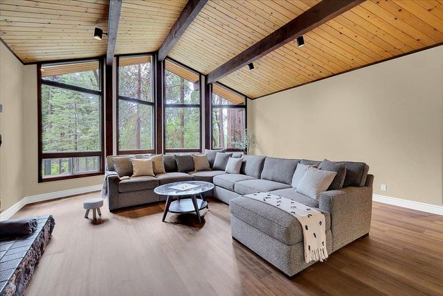 12593 Red Dog Rd, Nevada City, CA 95959