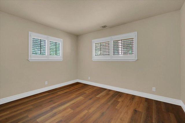 12593 Red Dog Rd, Nevada City, CA 95959