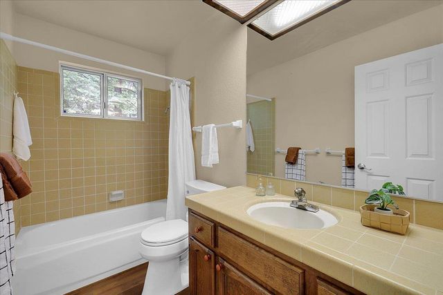 12593 Red Dog Rd, Nevada City, CA 95959