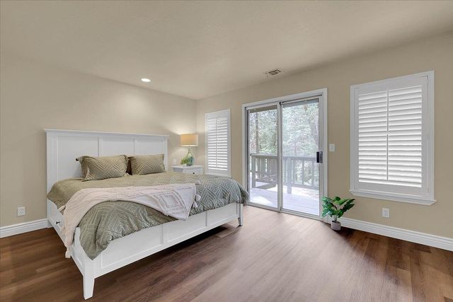 12593 Red Dog Rd, Nevada City, CA 95959