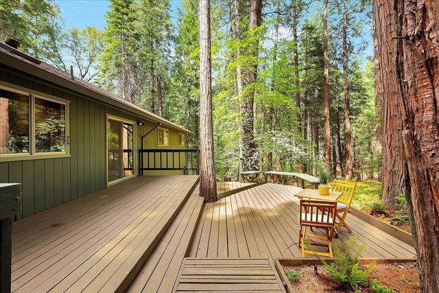 12593 Red Dog Rd, Nevada City, CA 95959