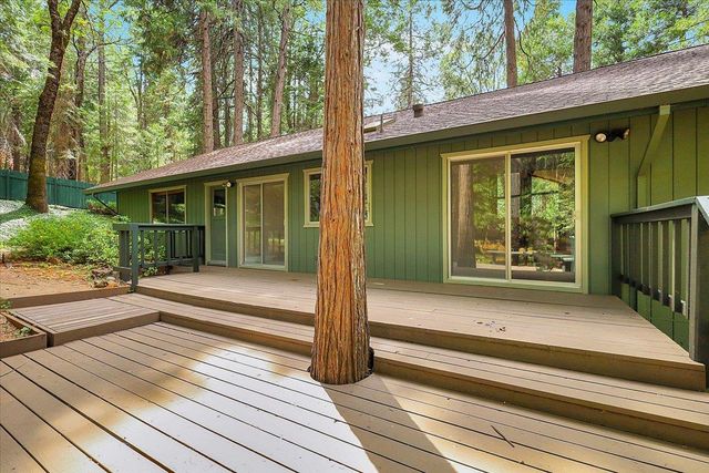 12593 Red Dog Rd, Nevada City, CA 95959