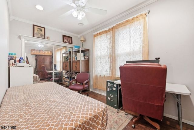 160 Ashland Ave, Bloomfield Twp., NJ 07003