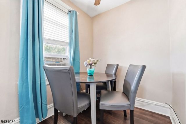 160 Ashland Ave, Bloomfield Twp., NJ 07003