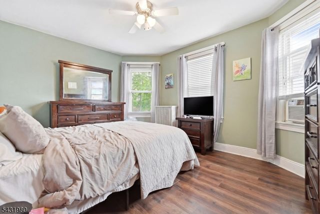 160 Ashland Ave, Bloomfield Twp., NJ 07003