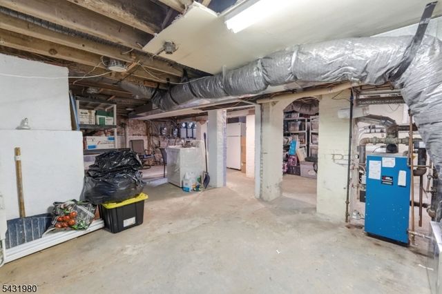 160 Ashland Ave, Bloomfield Twp., NJ 07003