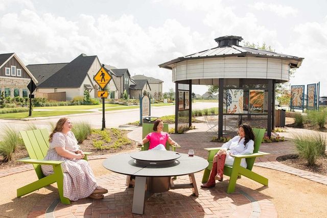 450 Silver Moon Way, Katy, TX 77493