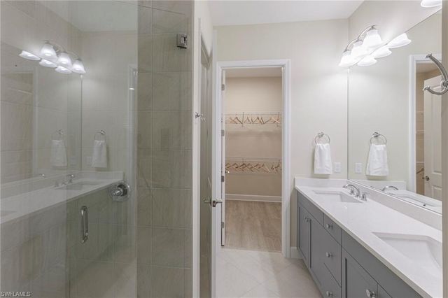 7184 Cayo Coco LN, Naples, FL 34113