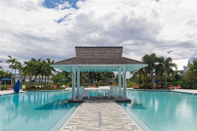 7184 Cayo Coco LN, Naples, FL 34113