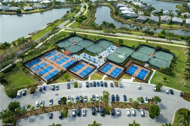 7184 Cayo Coco LN, Naples, FL 34113