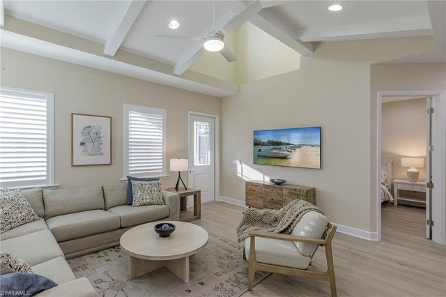 7184 Cayo Coco LN, Naples, FL 34113