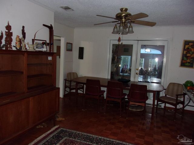 5055 Serry Ln, Pace, FL 32571