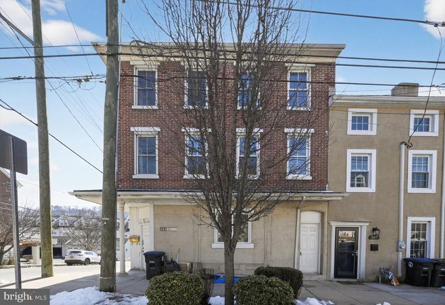 389 E HECTOR ST, Conshohocken, PA 19428