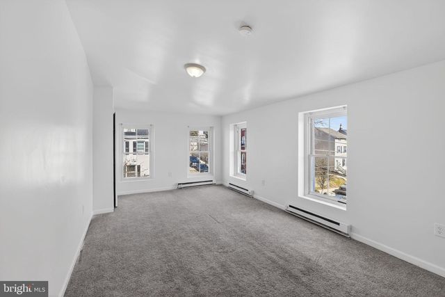 389 E HECTOR ST, Conshohocken, PA 19428