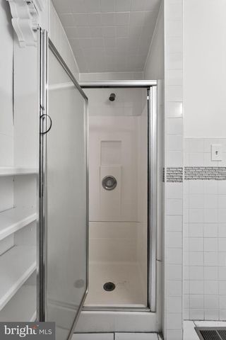 389 E HECTOR ST, Conshohocken, PA 19428