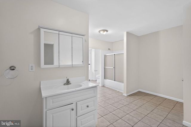 389 E HECTOR ST, Conshohocken, PA 19428