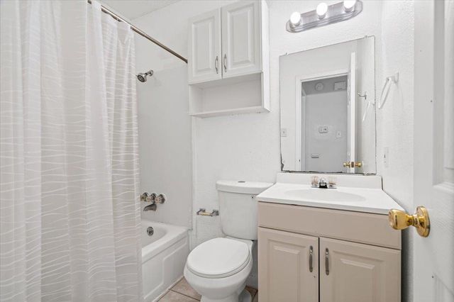 2809 Parker LN A, Austin, TX 78741