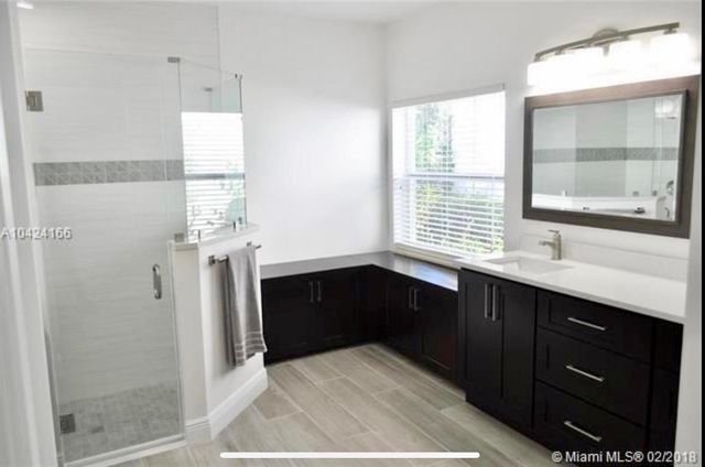 5 Lake Eden Drive, Boynton Beach, FL 33435