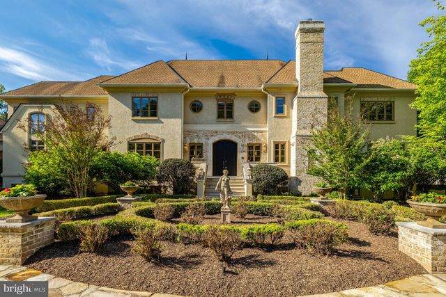 608 KENTLAND DR, Great Falls, VA 22066