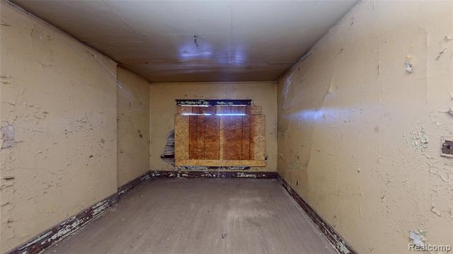 817 W Grand Boulevard, Detroit, MI 48216